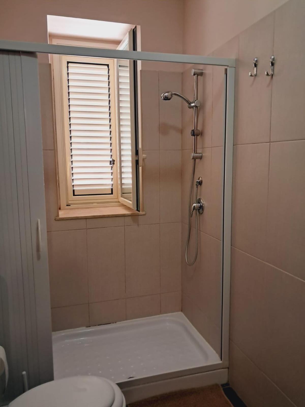 Al Cortile Del Pozzo Apartment Delia Екстериор снимка