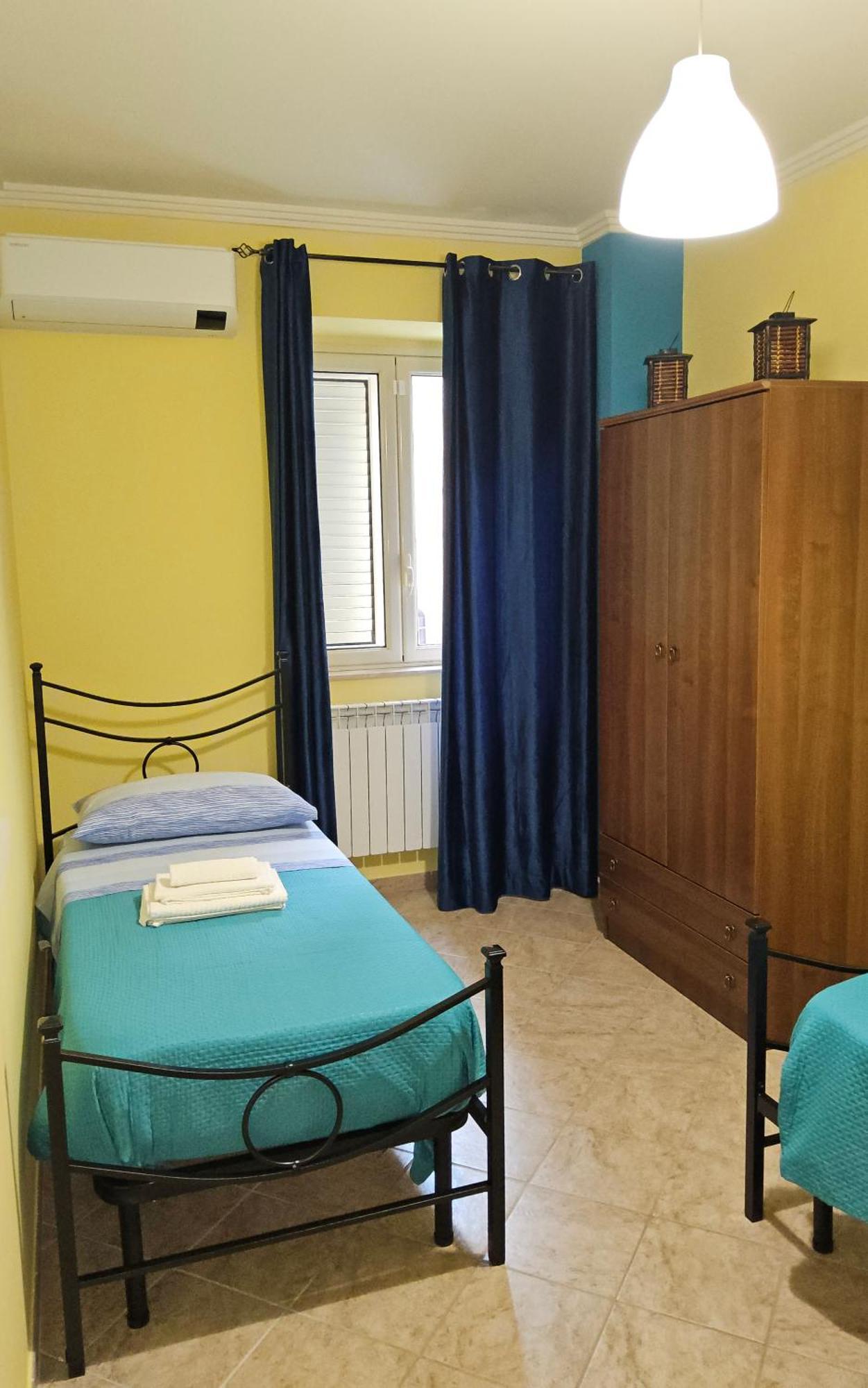 Al Cortile Del Pozzo Apartment Delia Екстериор снимка