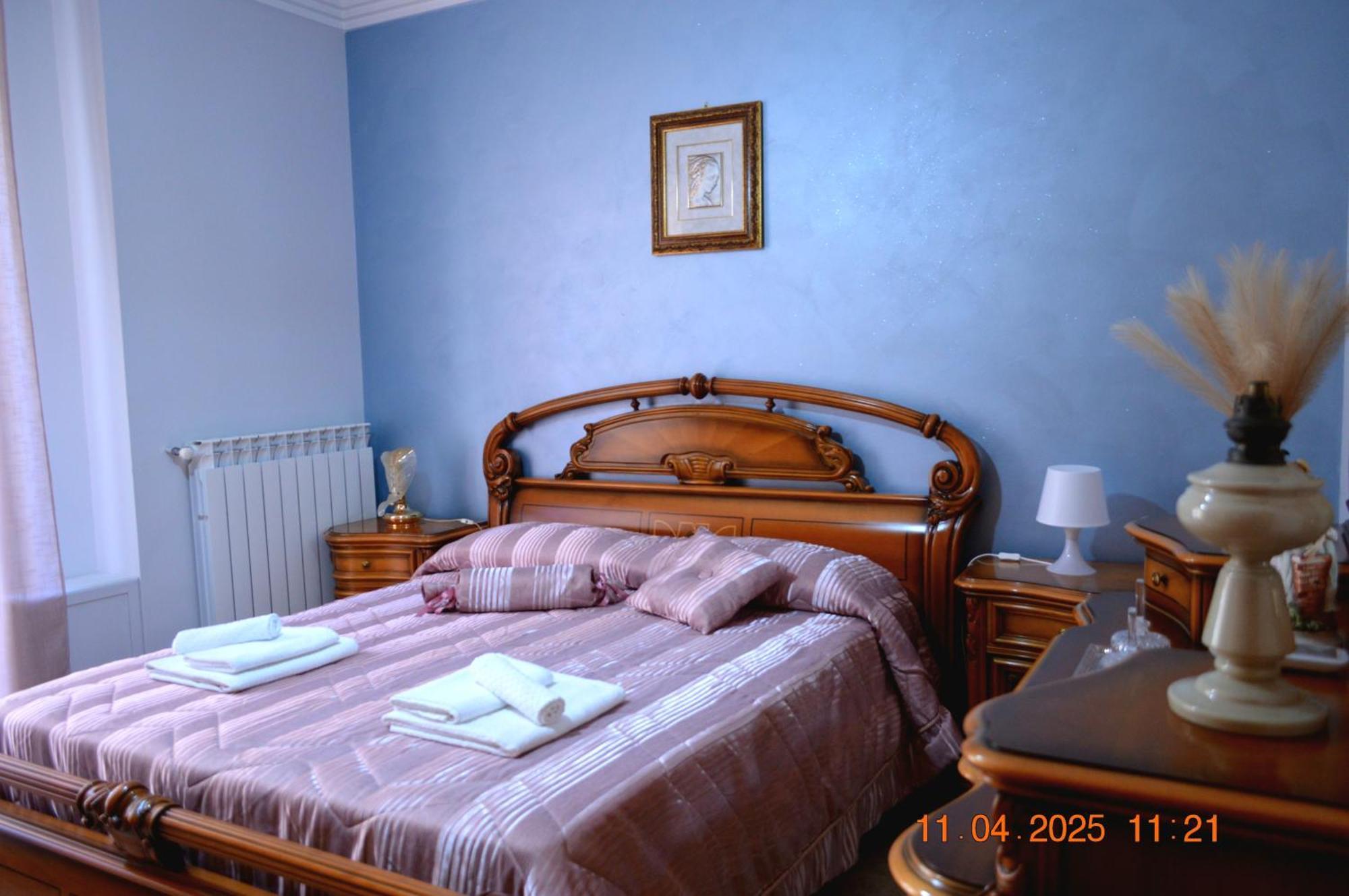 Al Cortile Del Pozzo Apartment Delia Екстериор снимка
