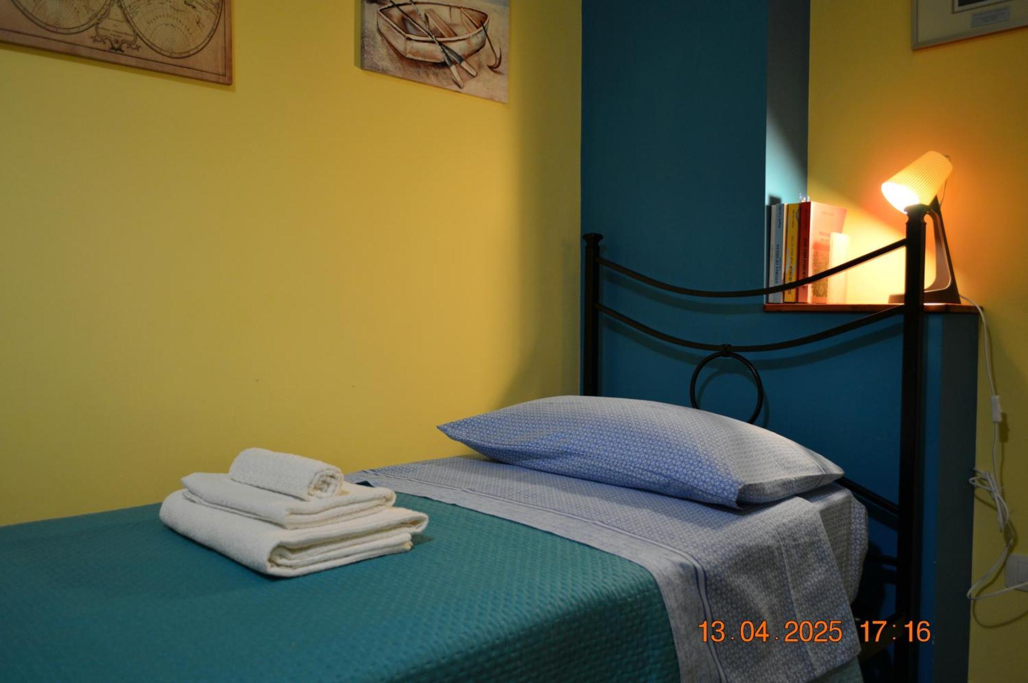 Al Cortile Del Pozzo Apartment Delia Екстериор снимка