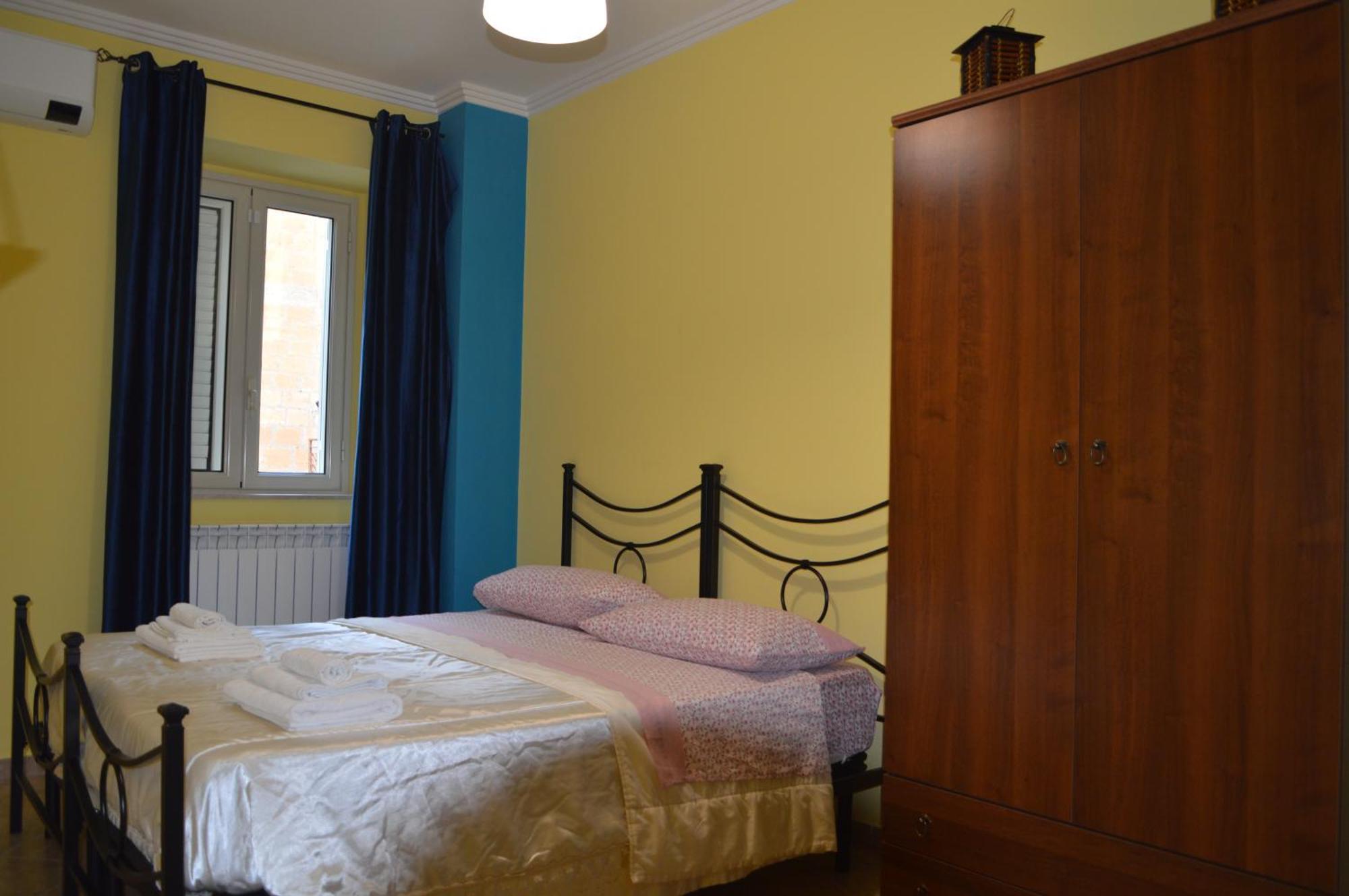 Al Cortile Del Pozzo Apartment Delia Екстериор снимка